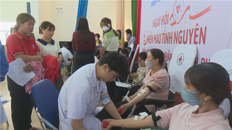 Một số hình ảnh tại ngày hội hiến máu